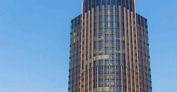 遥控智能机器人旋转战斗