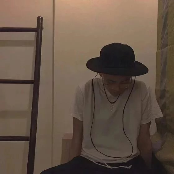 江慧馨胜